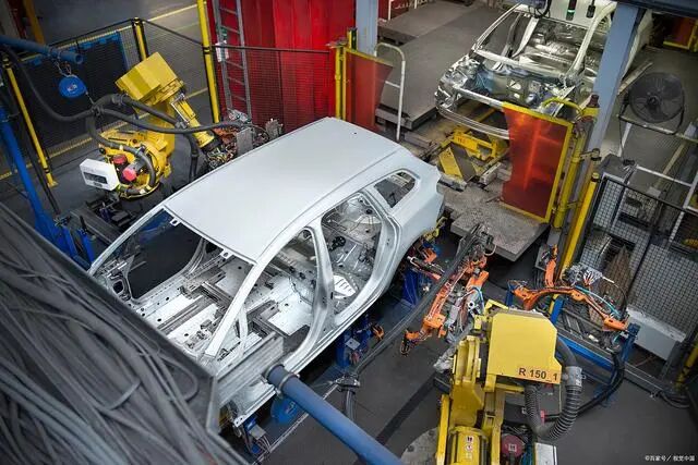 Unveiling the complete process and technological innovation of automotive painting technology!